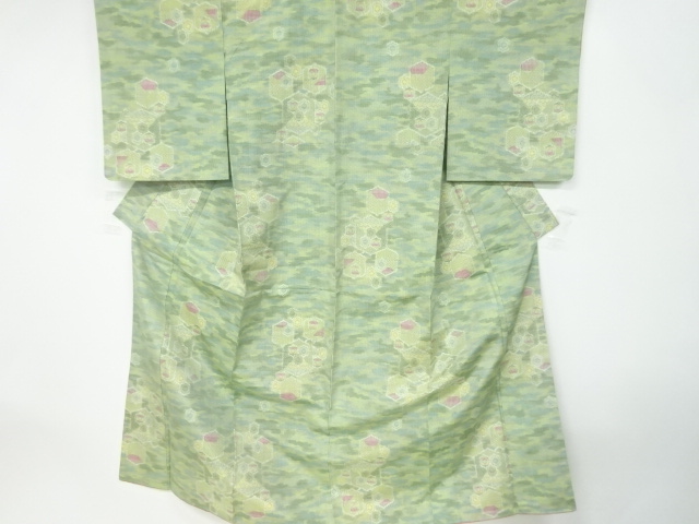 アンティーク　亀甲模様織出し十日町紬着物